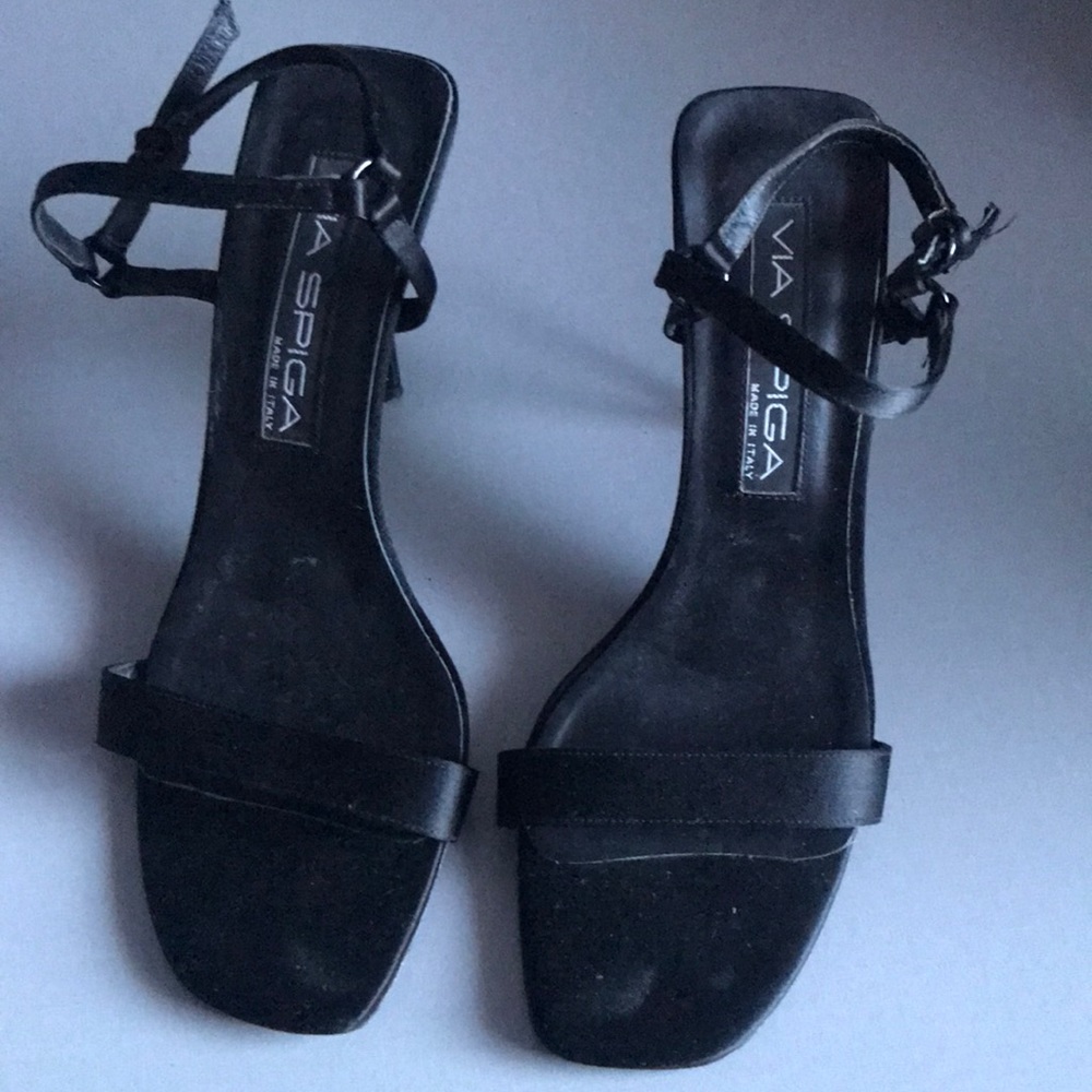 Via Spiga Open Toe Heels in Black